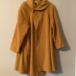 Gorgeous Vintage Mustard JG Hook Coat!